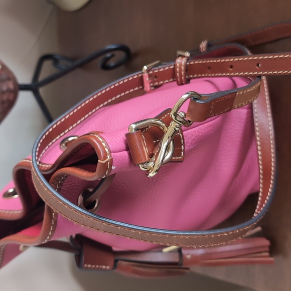 Dooney & Bourke Tassel Front Bucket Bag Aimee In Geranium Pink 💕NWT - Picture 10 of 16